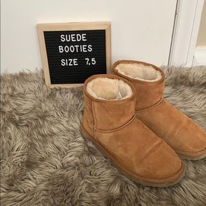 Faux ugg booties